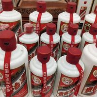 飞天茅台重回1499元：是抄底良机还是泡沫未尽？全网观点大碰撞