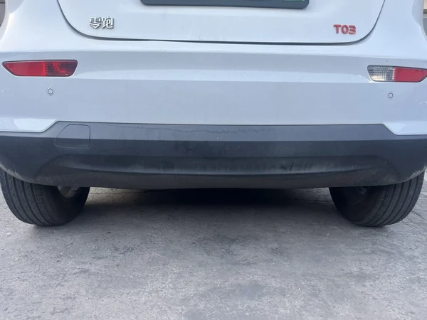 零跑t03换175胎#轮胎 #爱车焕然一新
	
我的小零跑不知不觉已经跑了快四万公里，前段时间检查时发现前胎已经磨得差不多了，开起来总有些左摇右晃，驾驶体验特别糟。原厂配的 165 规格轮胎确实偏薄，