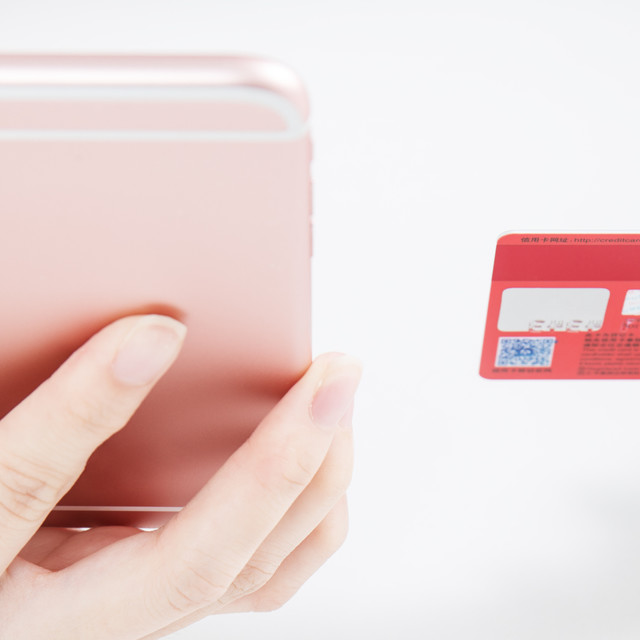 网购江湖，谁才是靠谱之选？