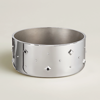 LV狗窝值50万还是纯炫富？1200+用户观点大碰撞