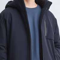 海澜之家羽绒服：保暖与时尚兼备