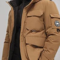 海澜之家石墨烯羽绒服提升冬日出行体验