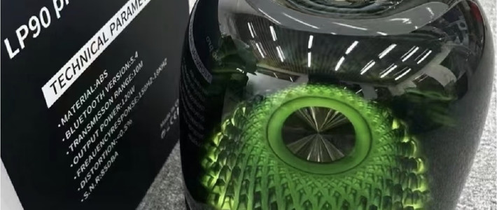 华强北哈曼琉璃4代：音质与颜值兼备