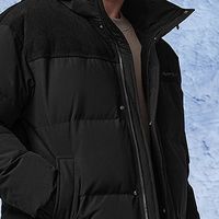 海澜之家新款羽绒服简约实用，通勤必备