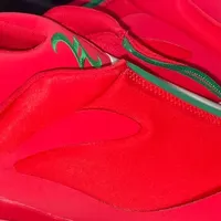 匡威尿性！899的Shai 001给上科比的待遇？