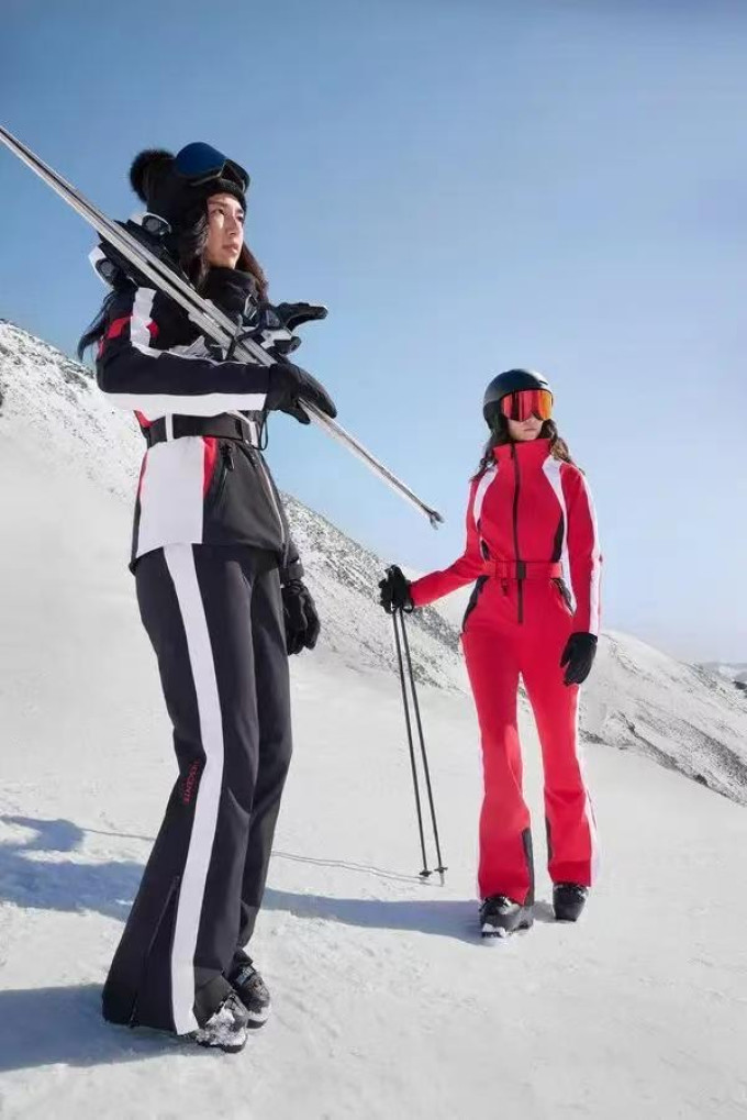 迪卡侬滑雪服