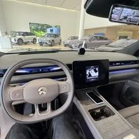 宝马5系换蔚来ES8：电动智能新体验