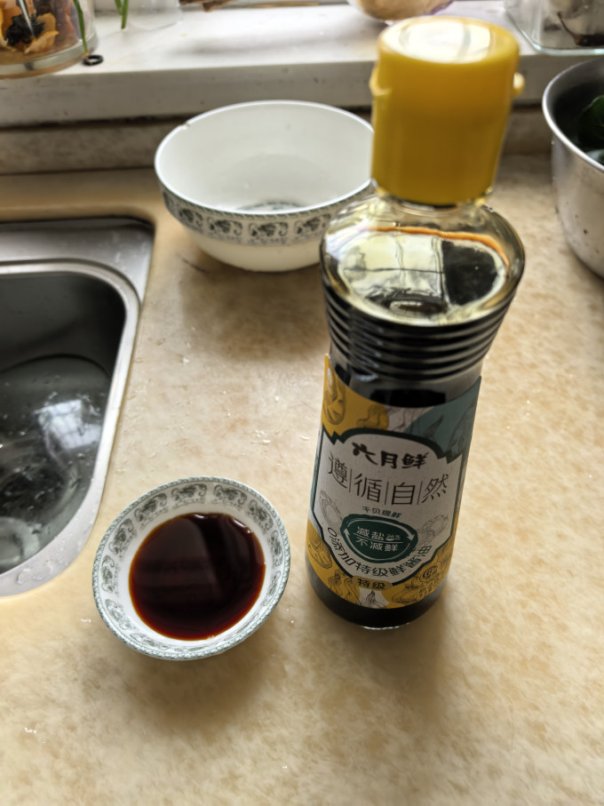 六月鲜调味品