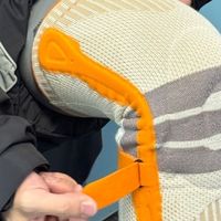 精准减震系统，保护膝盖无忧