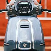 铃木扛不住了！新款 US125 加装 ABS，125cc 踏板内卷天花板来了