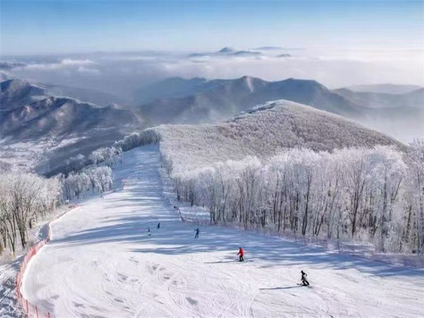 万科松花湖滑雪场，性价比超高？