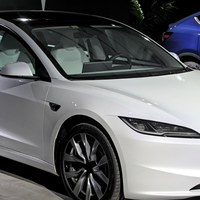 特斯拉Model 3 vs Model Y怎么选？我们汇总了127位用户真实观点，结论在这