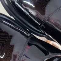 宝子们，想在秋冬季节穿出时尚又舒适的风格？