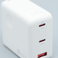 笔记本厂商亲自做大功率PD3.1充电器？打造高性能设备的充电体验