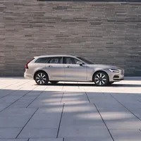 沃尔沃V90低配值不值得买？45%用户认为鸡肋，55%力挺真香