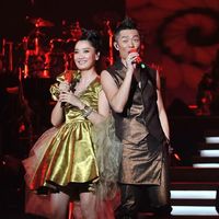 健康危机频发，明星如何平衡事业与健康？750+ 用户观点全景剖析