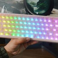 猛粉机甲风，颜值性能全方位拉满，ATKRS6 Air磁轴电竞键盘体验