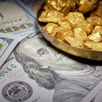 金价突破4200美元：上车还是观望？1000+用户观点大碰撞