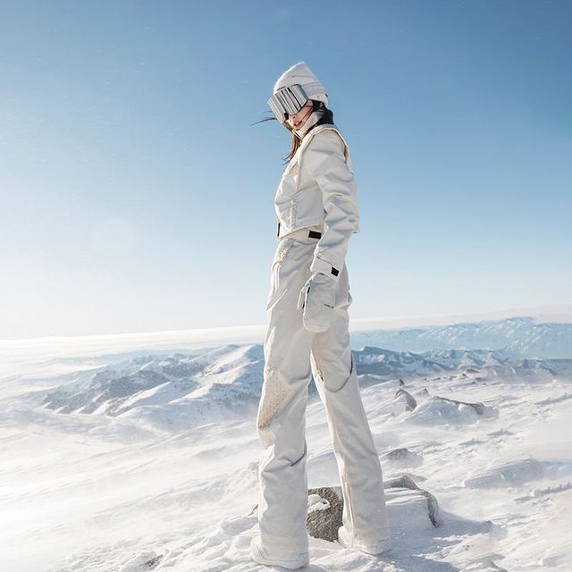 ISEEMIGGA白金小香风滑雪服，修身保暖，防雪放心