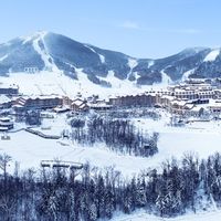 当同行还在卖雪票，万达酒店已经卖起了“滑雪人生”