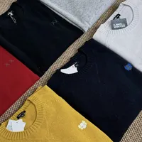 优衣库联名款：设计感与实穿性，谁才是真香？980+用户观点大碰撞