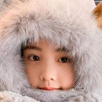 都市冬日风情,围巾,帽子,手套的时尚混搭灵感