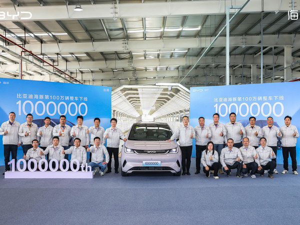从平凡到非凡：比亚迪海洋网四周年600万销量，迈向高端双旗舰！