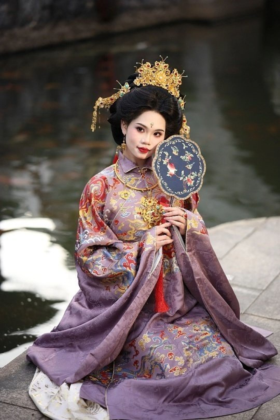 明制汉服才是故宫的顶配：一场跨越六百年的文化重逢