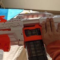 孩之宝NERF极光天择发射器F0959：孩子的户外“作战”神器