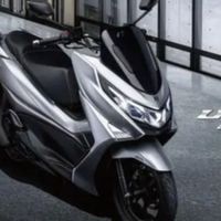 豪爵UHR150与UFR150对比：配置升级值不值？