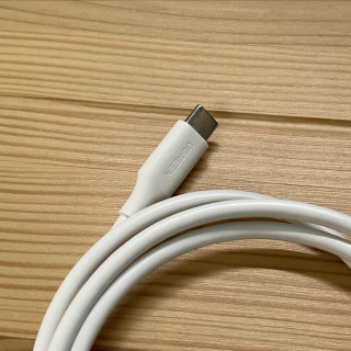 普普通通的充电数据线