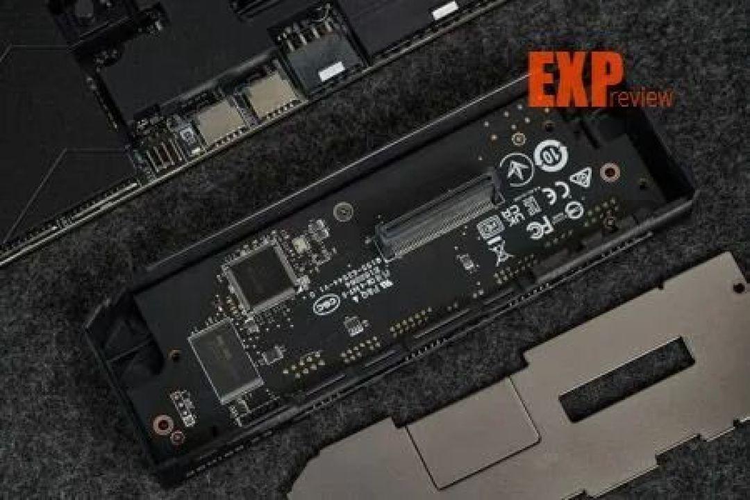 微星X870E超神十周年限量主板评测十年磨一剑，限量1000块的信仰之作