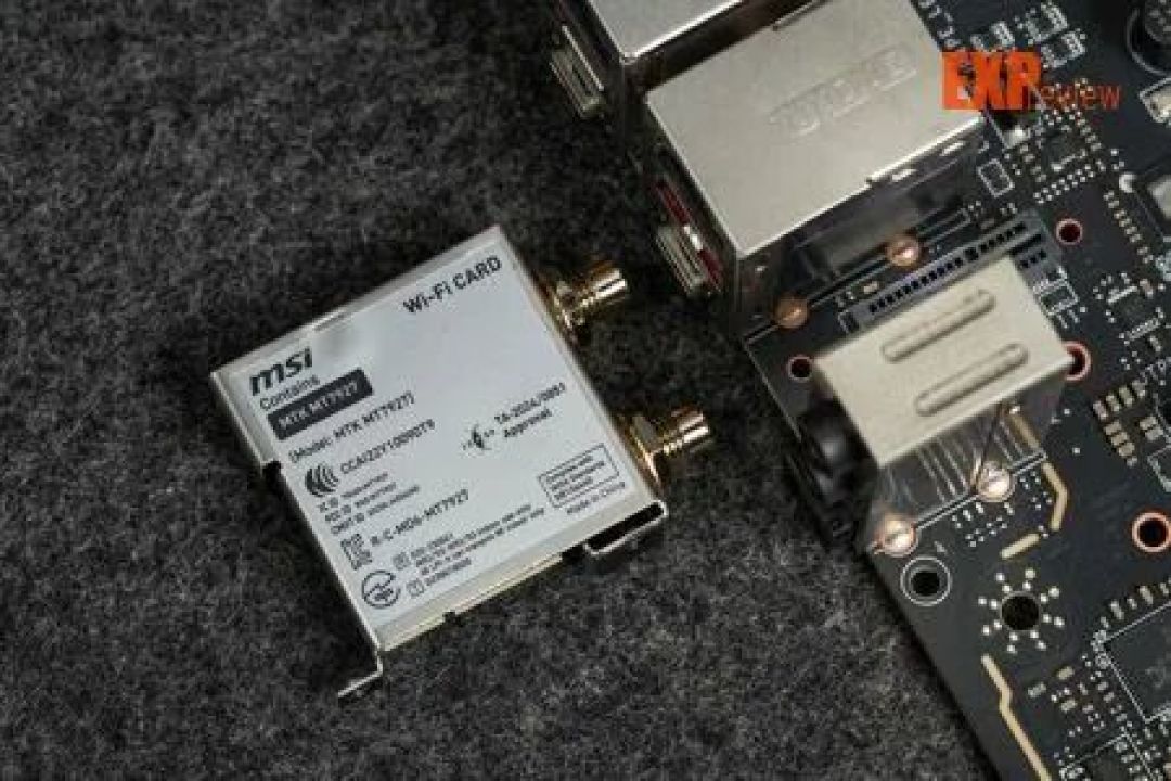 微星X870E超神十周年限量主板评测十年磨一剑，限量1000块的信仰之作
