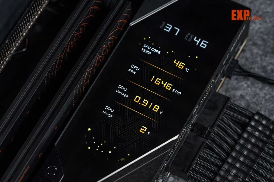 微星X870E超神十周年限量主板评测十年磨一剑，限量1000块的信仰之作