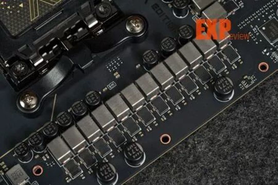 微星X870E超神十周年限量主板评测十年磨一剑，限量1000块的信仰之作