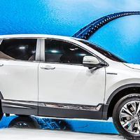 本田CR-V锐·混动：空间与动力兼备