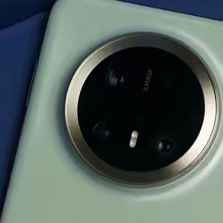 500块差价选到崩溃！Mate 70 Air和Mate 80，普通人实测后只认这一款