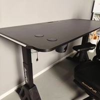 傲风A4 Pro电竞桌深度体验：一张桌子承包全家需求！