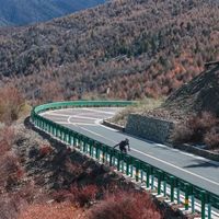 冬季骑行装备是“保暖神器”还是“智商税”？1000+用户观点大碰撞
