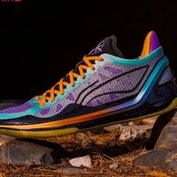 李宁篮球鞋实战性能大PK：专业赛场与业余球场表现差距有多大？