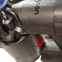 老款Dyson V6吸尘器复活记：从红灯报警到续航翻倍的实战经验分享