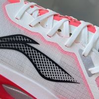 李宁飞电6C：冬季运动新选择