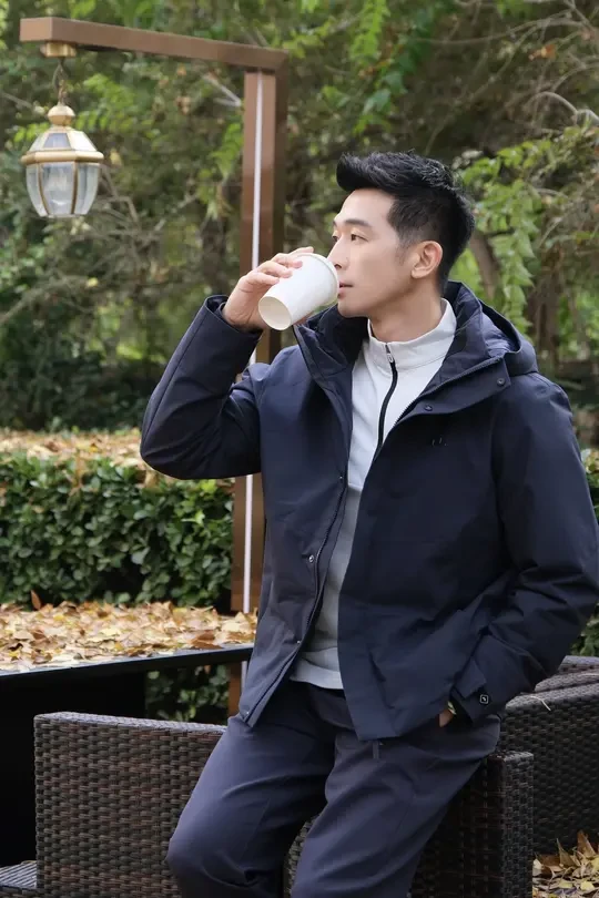 有温度的极简，才是最难模仿的奢侈