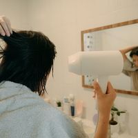 吹风机能替代理疗仪吗？500+用户观点激烈交锋