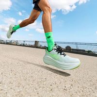 亚瑟士GEL-NIMBUS 28是‘高颜值高性能’还是‘高价低速’？742+用户观点大PK