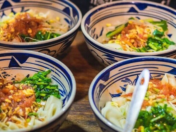 100%回头率美食榜，硬核碳水爱好者的朝圣手册！