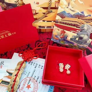 送妈妈礼物封神！宫里上新和田玉耳钉美到她心巴上✨