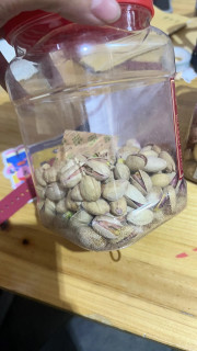 自然原色开心果，健康美味