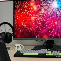 微星 MAG 272UP QD-OLED X24流光实测，全场景通吃！