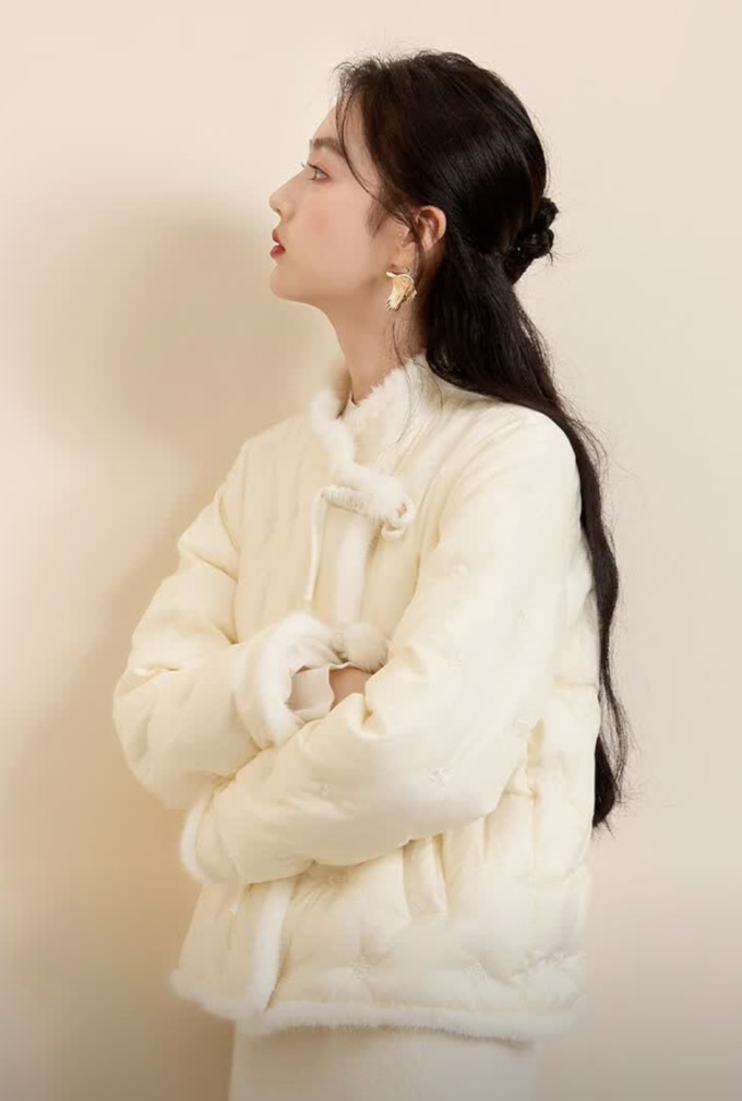 女外套